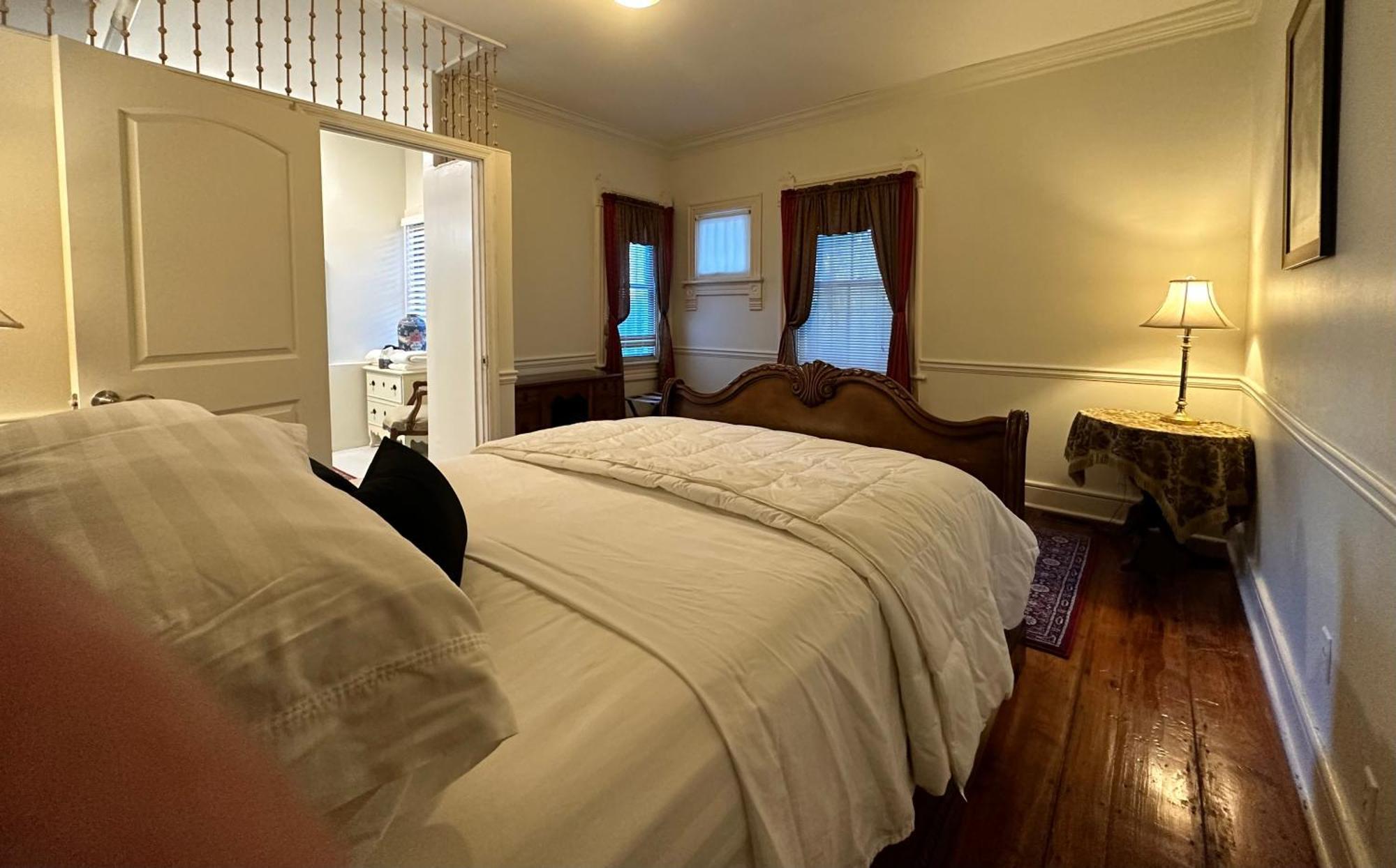 Bed and Breakfast Amethyst Garden Savannah Exteriér fotografie