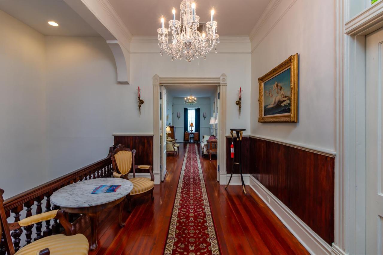 Bed and Breakfast Amethyst Garden Savannah Exteriér fotografie